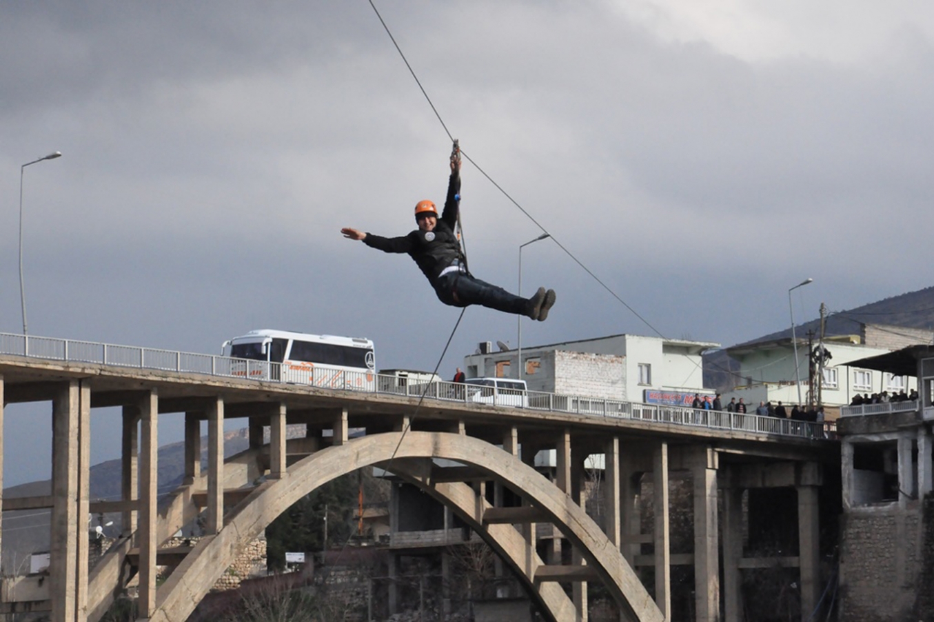 Türkiye’nin en uzun ‘Zipline Hattı’ yapıldı Türkiye’nin en uzun ‘Zipline Hattı’ yapıldı